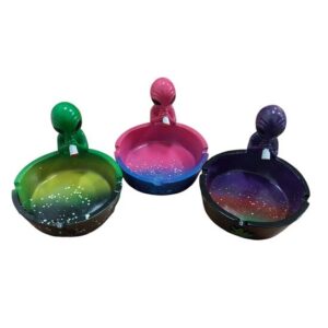 CENICERO RESINA "ALIEN SMOKING TRUMPET" (DIFERENTES COLORES SEGÚN DISPONIBILIDAD)